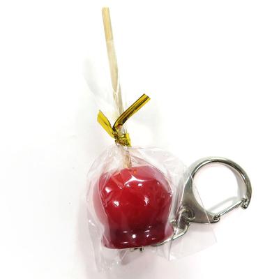 Porte-clés échantillon de nourriture Pomme d'amour qui a l'air d'être mangée 167OK c'est