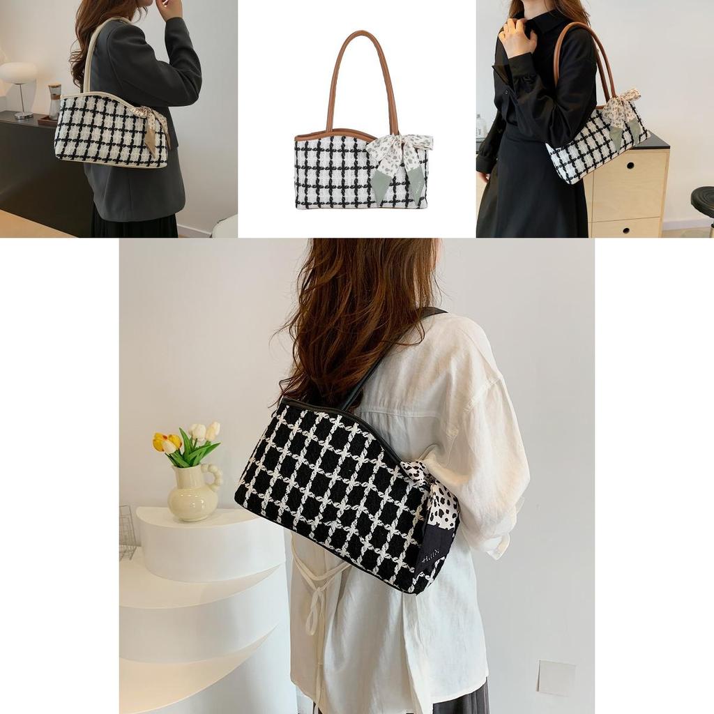 Stylish Korean Large Capacity Tote Bag For Women With Trendy Checkered Design For Spring Summer 2024