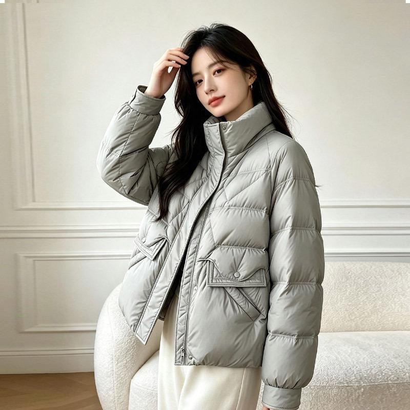 Down jacket women's white autumn and winter short white duck down women