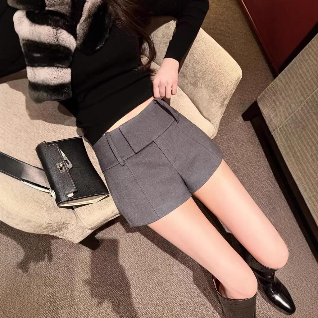 Pure Desire High-Waisted Loose Wide-Leg Butt-Lifting Shorts