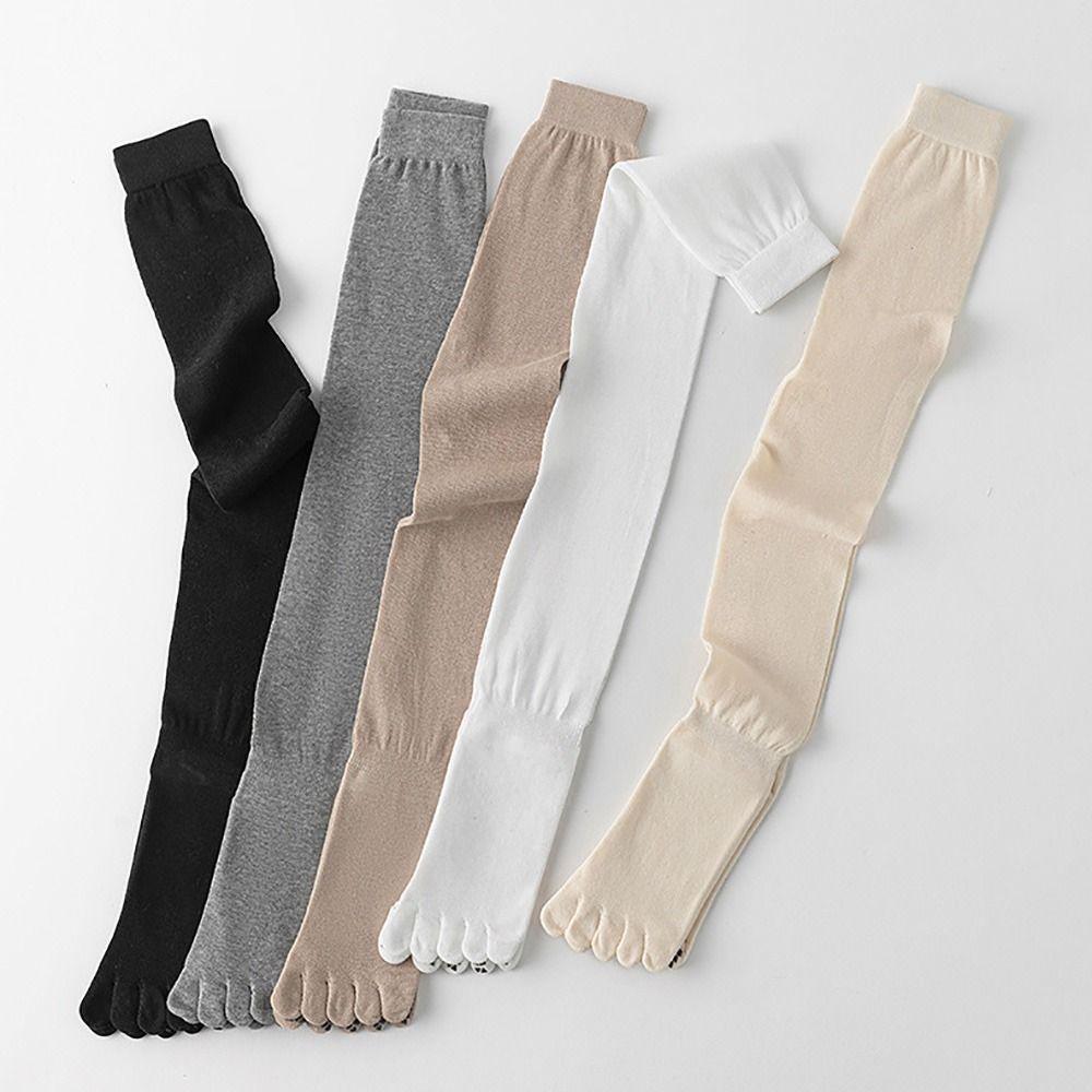 Anti-Slip Design Five Finger Yoga Socks Silicone Dots High Length Thigh Socks Yoga Practice