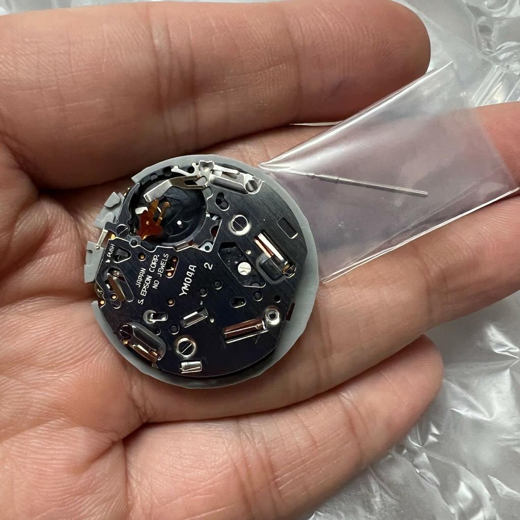 Vedeți piese de reparare pentru ceasuri cu mecanism de cristal pentru YM04 YM04A pentru Epson, Hattori și TMI.