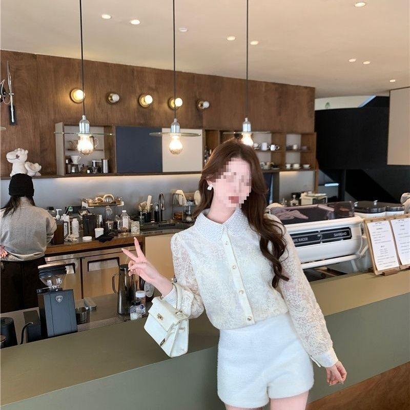 Elegante Camisa de Renda com Gola de Boneca e Miçangas Francesas - Top Bordado de Manga Longa Estilo Primavera