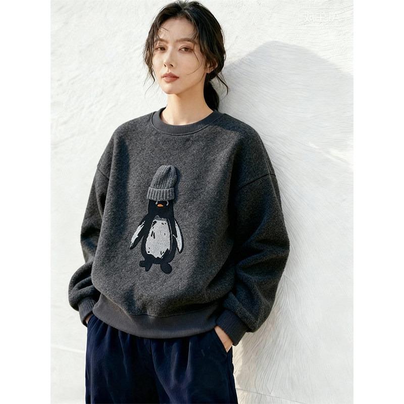 Loose Lazy Wind Vintage Fleece Thickened Dark Grey Penguin Print Crew Neck Sweater Women's Winter