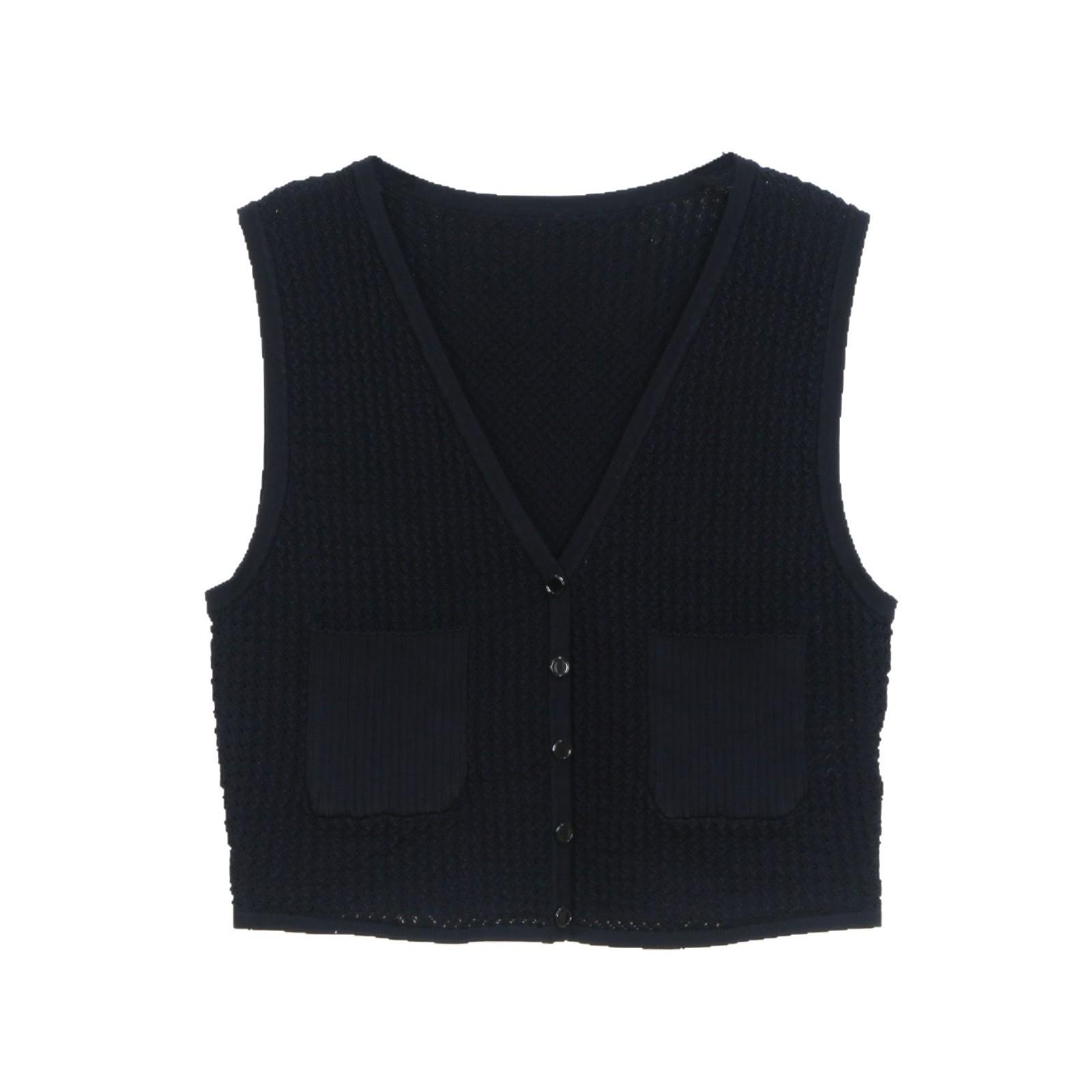 

Женский вязаный приталенный жилет и юбка миди А-силуэта в стиле французского шика на весну/лето 2025 года. Large