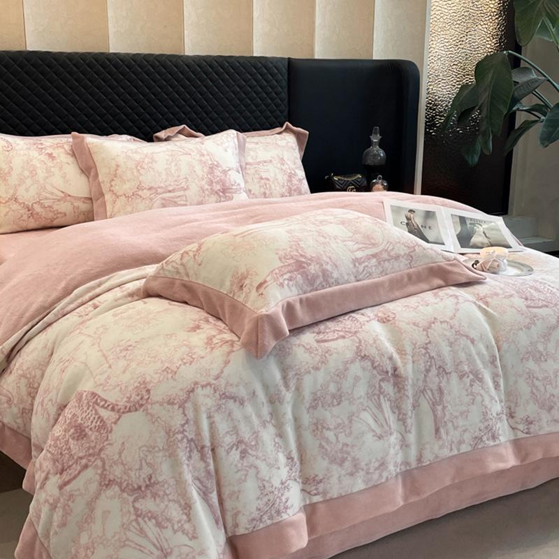 Thickened Milk Fleece Light Luxury Wide-Edge French Printing Four-Piece Double-Sided Fleece Flannel Fleece Bedding