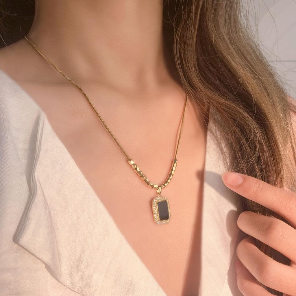 Necklace Does Not Fade, Women's Summer Square Brand Zircon New Necklace, Titanium Steel Fashion Hot-selling Accessories, High-end Clavicle Chain