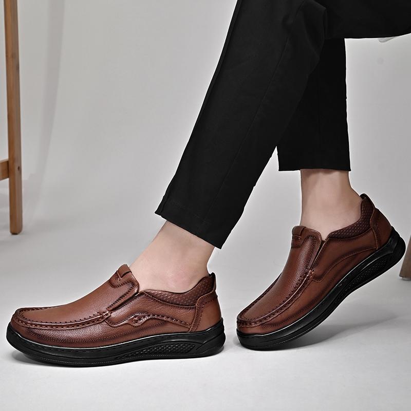 Men Genuine Leather Casual Shoes Slip On Spring Soft Bottom Wear-Resisting Loafers Designer Sole Driving Flats Men Moocasins