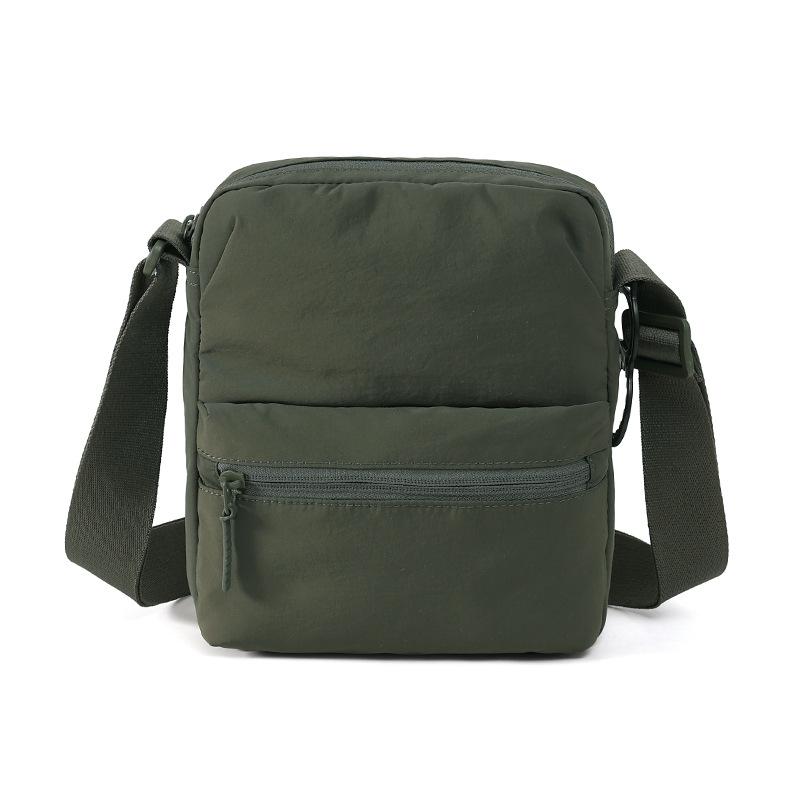 

Men s Sports Solid Color Shoulder Bag Large Capacity Crossbody Bag армия зеленый