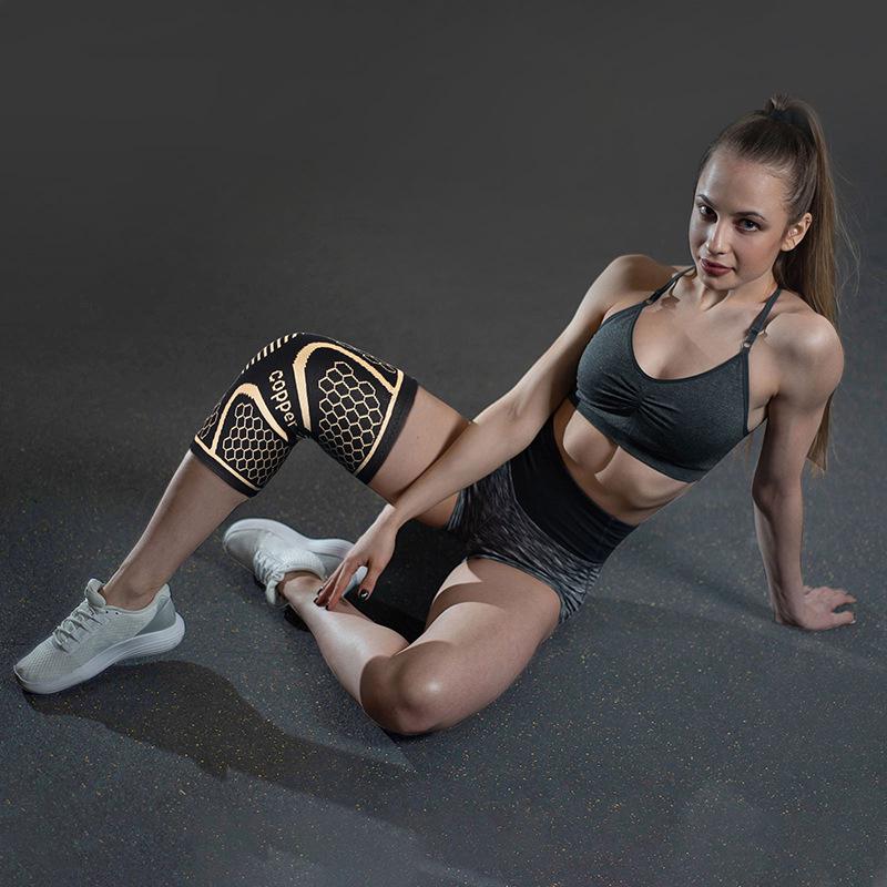 Copper-Infused Nylon Knee Support with Silicone Waves - Breathable and Knitted for Badminton, Running, and Fitness