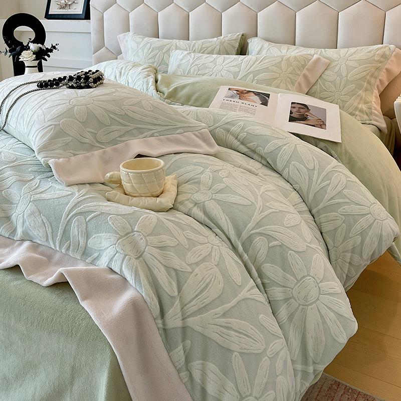 Thickened Milk Fleece Four-Piece Korean Carved Coral Fleece Double-Sided Flannel Quilt Cover Bed Sheet Bedding