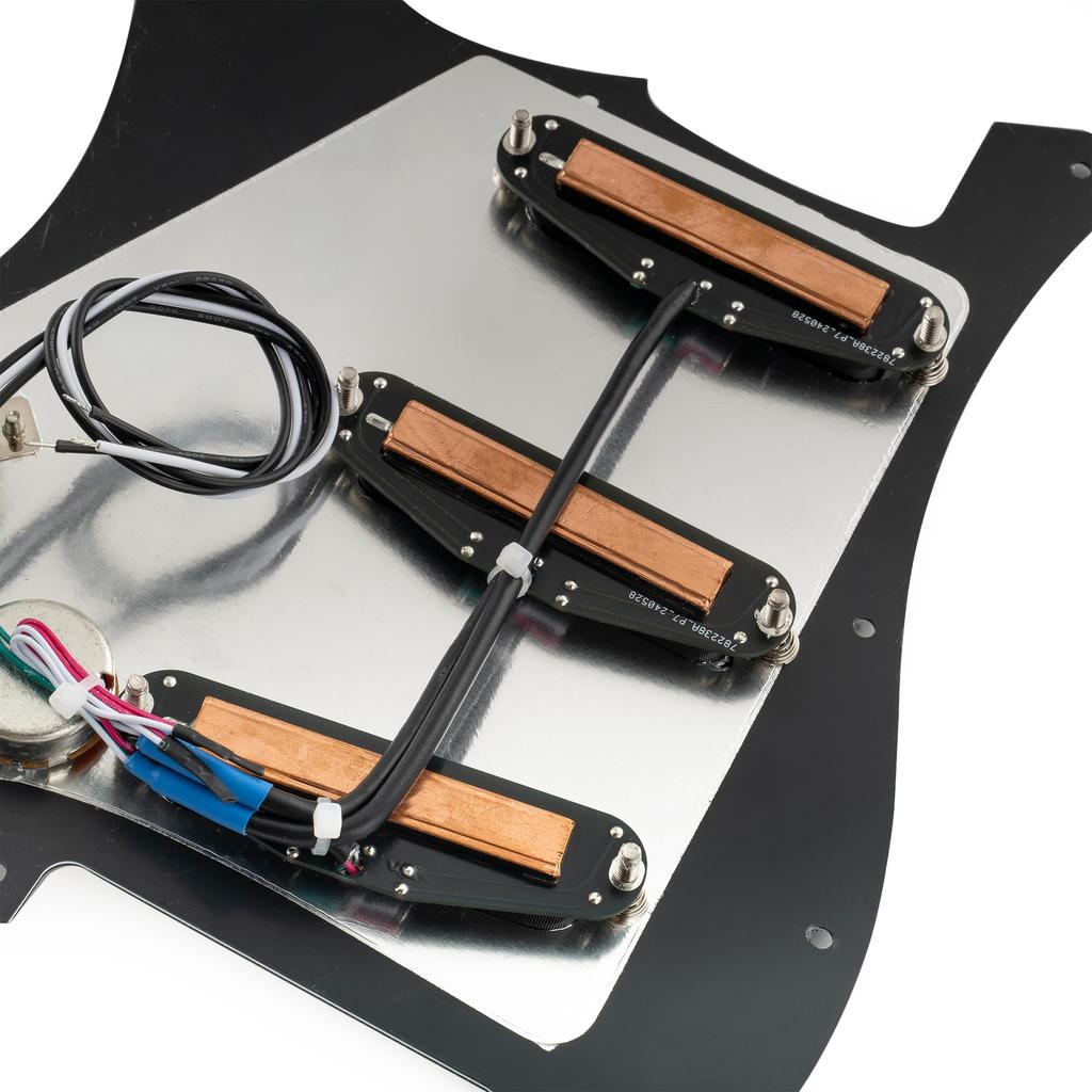 Musiclily Pro-SE ST-DPHC SSS Pre-Wired Pickguard with Ceramic Single-Coil Size Humbucker for Strat Electric Guitar 3P Black Zebra Pickups