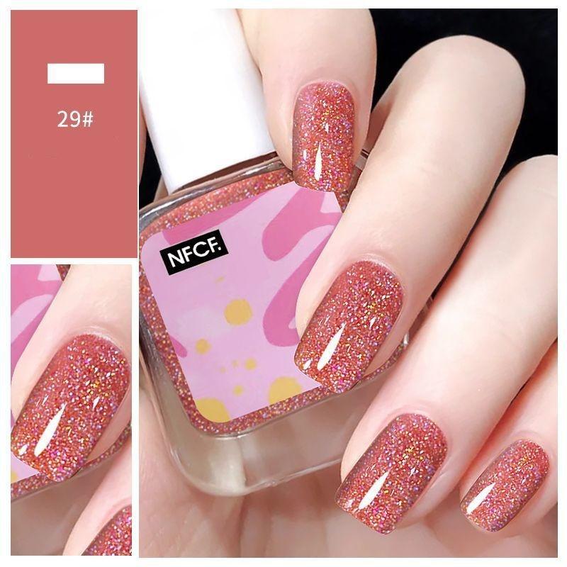 New Nail Polish Is Non-peelable and Waterproof
