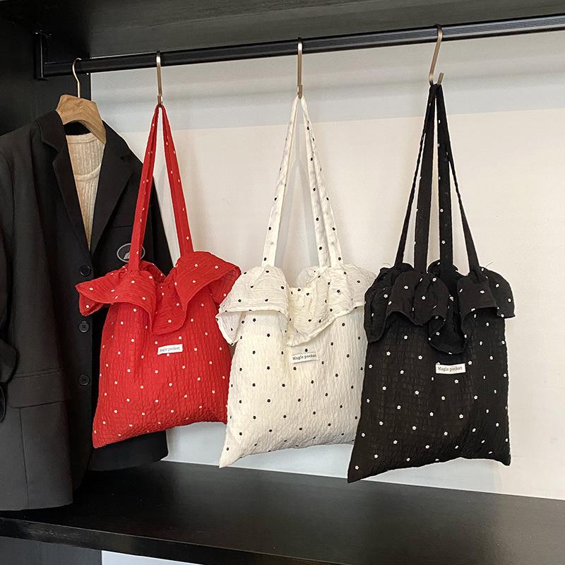 2025 spring and summer new mesh shoulder bag fairy wind lotus leaf edge handbag female vacation sewn chiffon tote bag