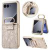 Coque de téléphone anti-chute à motif floral en relief pour Motorola Razr 70 60 50 Ultra avec boucle anneau Housse de protection antichoc plaquée