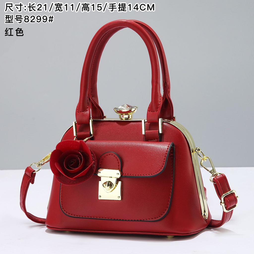 Hand bag to work multi-pocket shoulder bag women's bag straddling into the model