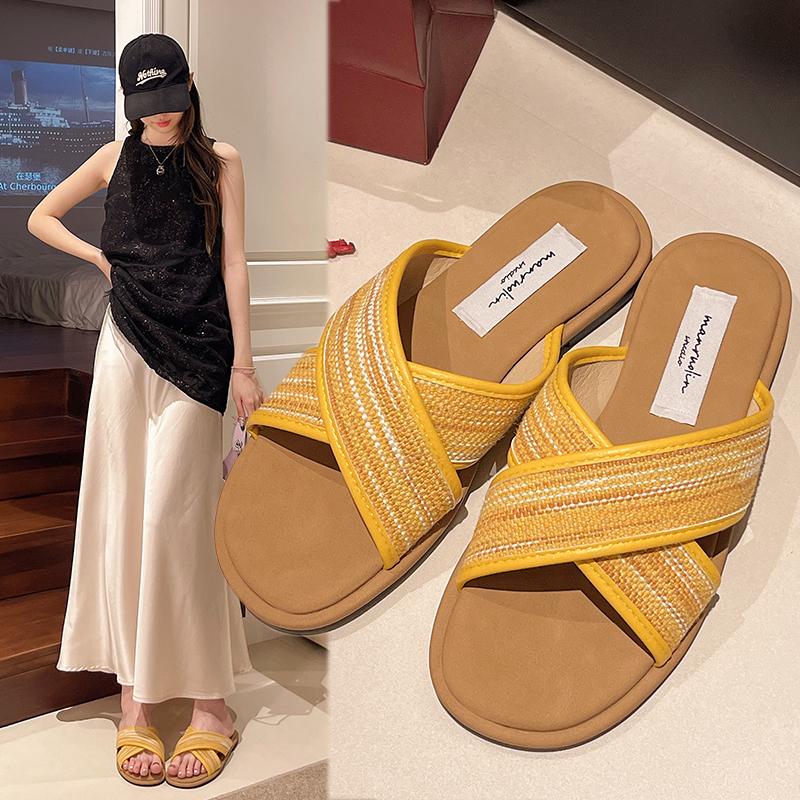 Fashion The 2025 New Bohemian Flat-bottomed Woven Cross-strap Slippers for Women's Summer Wear Have A Niche Design