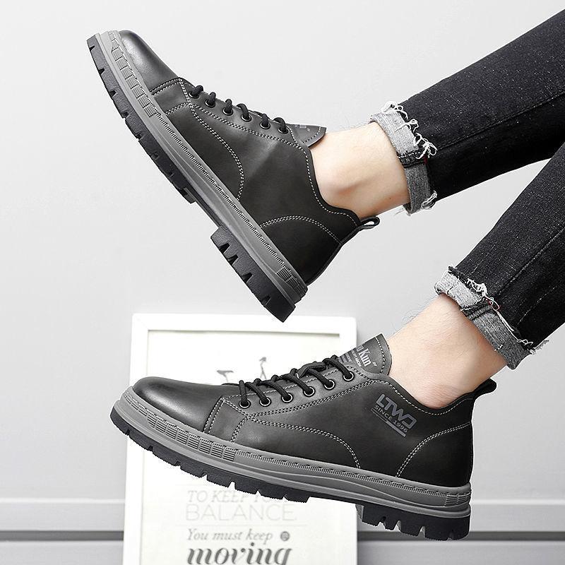 Karvės odos vairavimo sportiniai batai vyrams pavasariui rudeniui nauji dizainerio mados laisvalaikio sportbačiai vyriški vienspalviai vyriški sportiniai batai