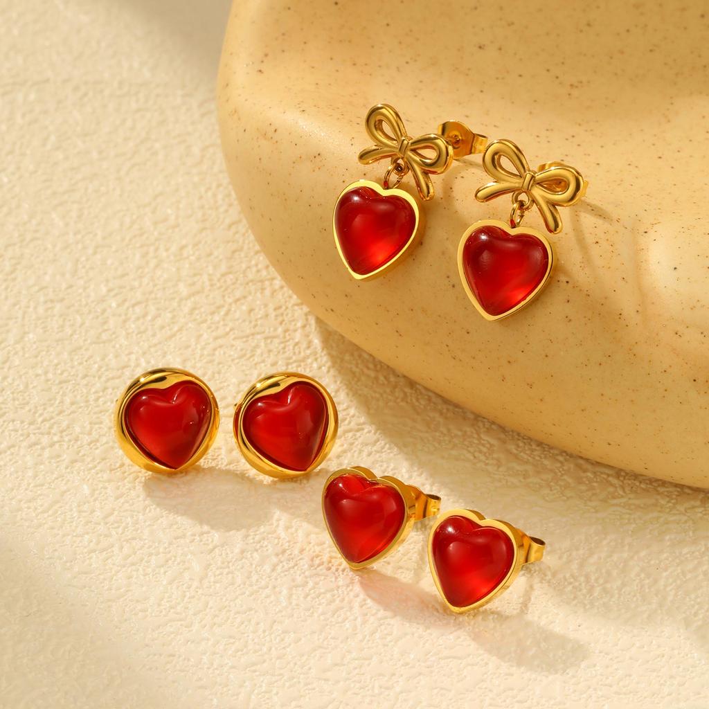 Stainless Steel Heart Earrings for Women, Dainty Gold Plated Small Stud Earrings, Waterproof Romantic Fashion Jewelry Gift