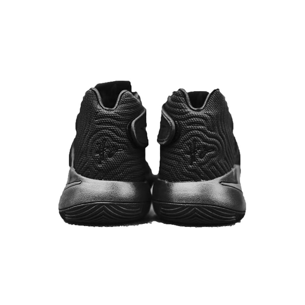 Nike Kyrie 2 'Triple Black' 819583-008