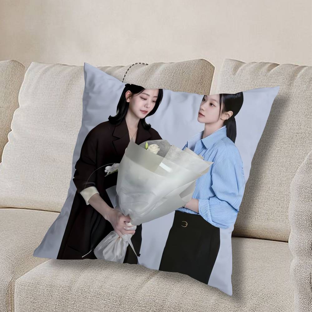 L-Lee Hyeri C-Chung Subin-ES Pillow Case Pillow Case Living Room Sofa Cushion Cover Suitable For Home Bedroom Room Decoration