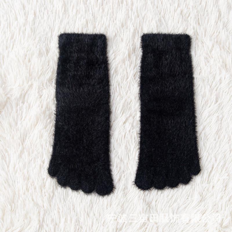 Women s Winter Five-Toe Warm Velvet Mid-Calf Socks - Thick, Cold-Resistant, Split-Toe Design One Size
