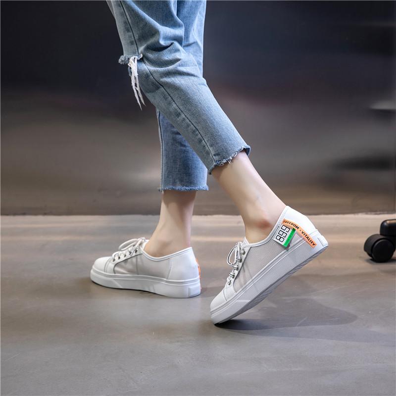 Spring and Summer 2025 This Flat-bottomed Single Shoe Women's Leisure Sports Running Breathable Little White Shoes Women's Net-penetrating Leather Wom