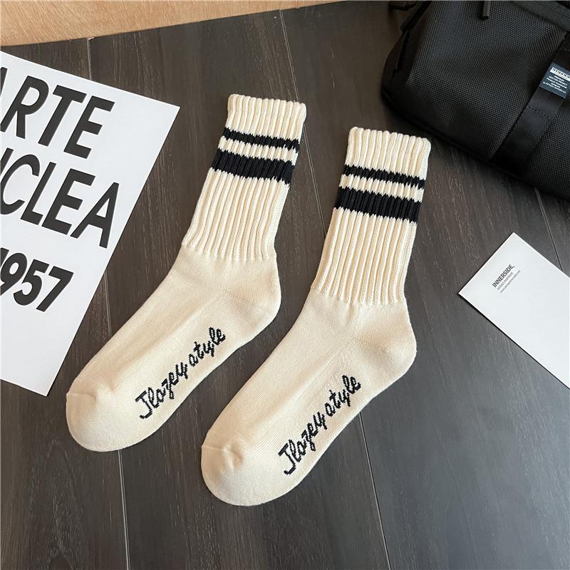 Fashion Unisex Striped Cotton Mid-calf Warm Socks Sweat-absorbent Anti-friction Sports Socks Men Basketball Socks Running Socks