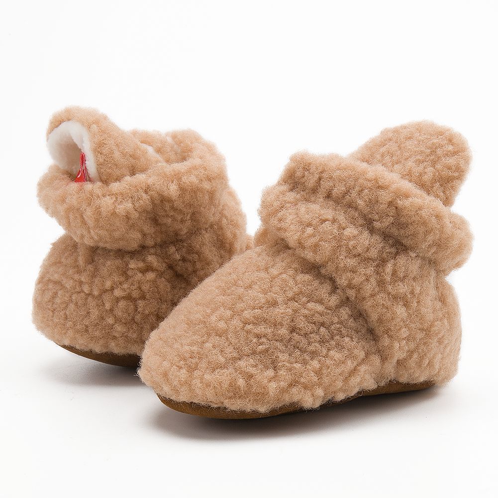 Herbst und Winter Neue Babyschuhe Weiche Unterseite Kleinkindschuhe Korallen Samt Fällt Nicht Ab Schuhe Warme Schuhe Babyschuhe