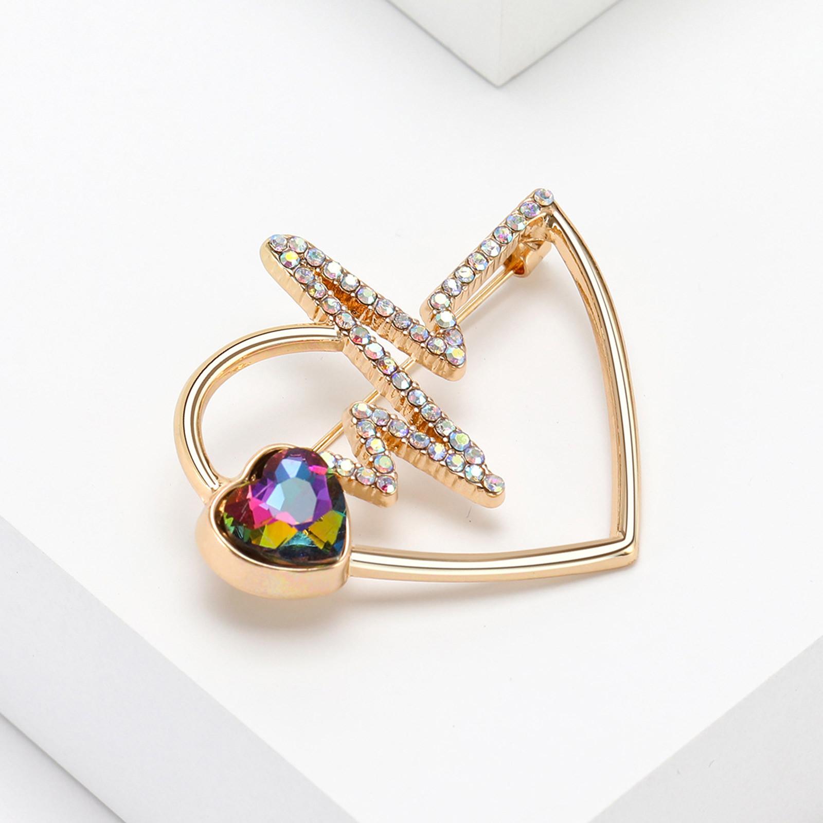 

Высококачественная электрическая брошь в форме сердца с водным бриллиантом, модный и универсальный костюм с цветком на груди One Size золотой