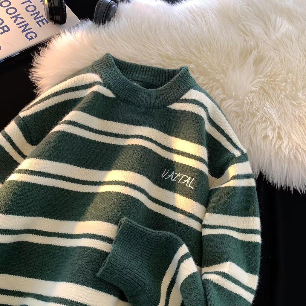 Unisex Retro Striped Soft Sweater: Warm, Cozy Knitwear for Autumn/Winter