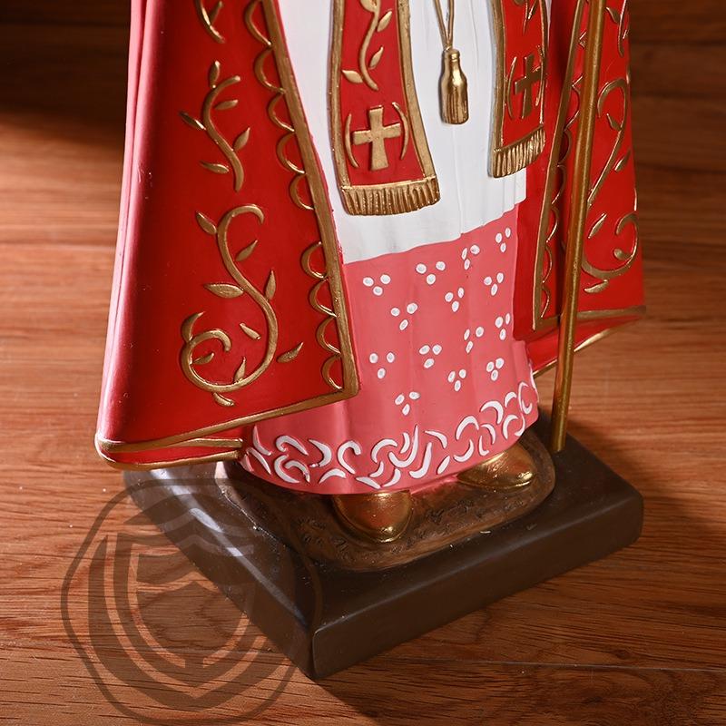8 Inches Roman Religious Catholic Church Papacy Pope Figurine Collection Resin Religious Gift Decoration.