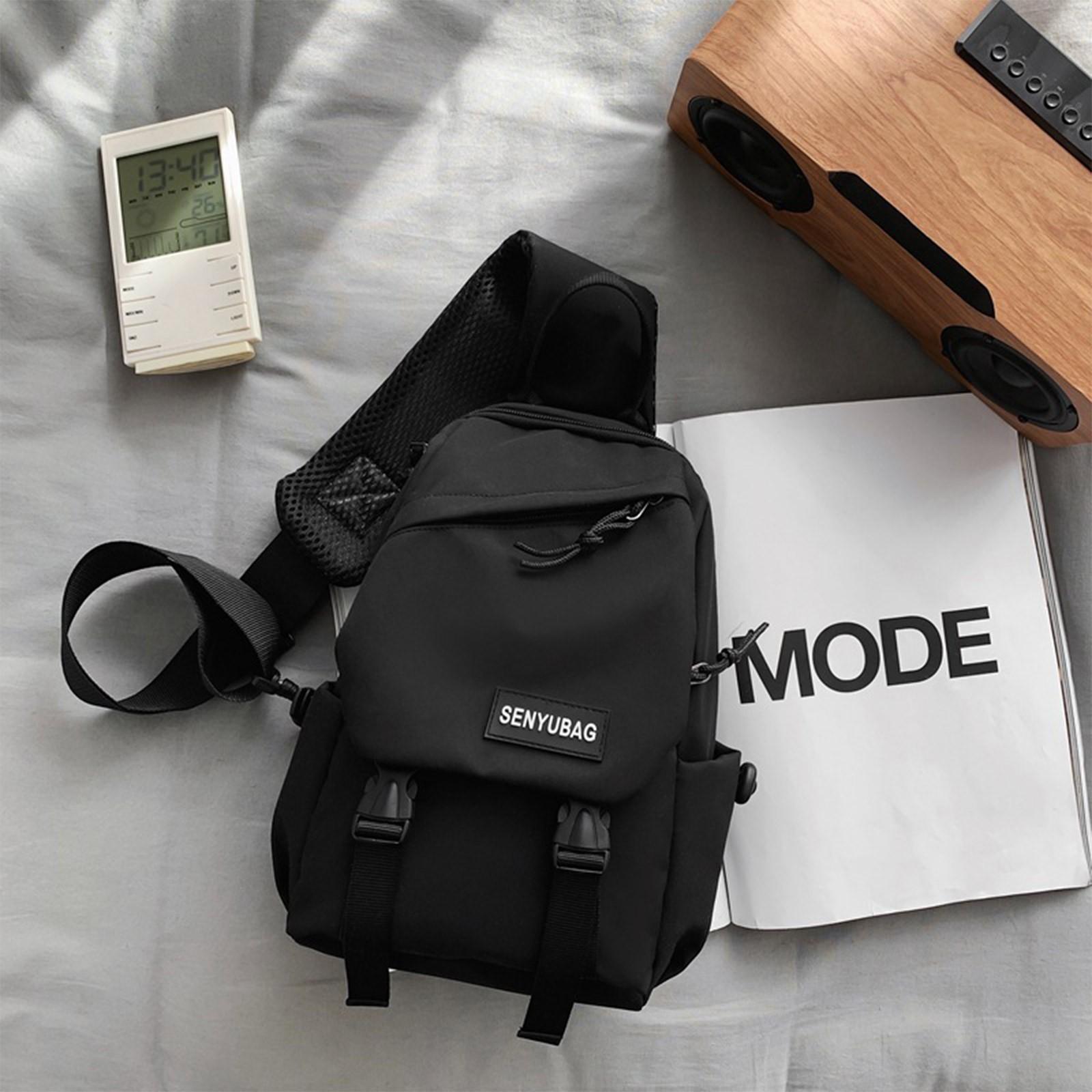 

Пара однотонных/сочетающихся по цвету сумок-мессенджеров, поясная сумка One Size чёрный