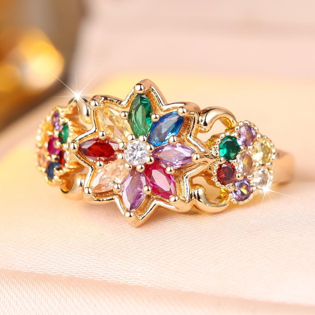 Heavy-duty, Three-dimensional, Multi-colored, Diamond-studded Ring Palace-style Eye-catching Color Combinations, Niche and Unique Accessories