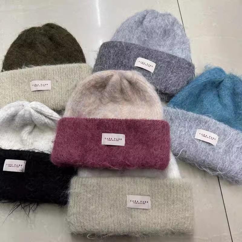 New Big Head Circumference Wool Hat for Women, Small Face In Autumn and Winter, Contrasting Colors, Thickened Warm Knitted Hat, Ear Protector, Col