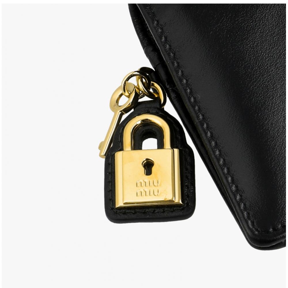 Miu Miu Matelass  Coin Wallet 5mv204 2iga F0002