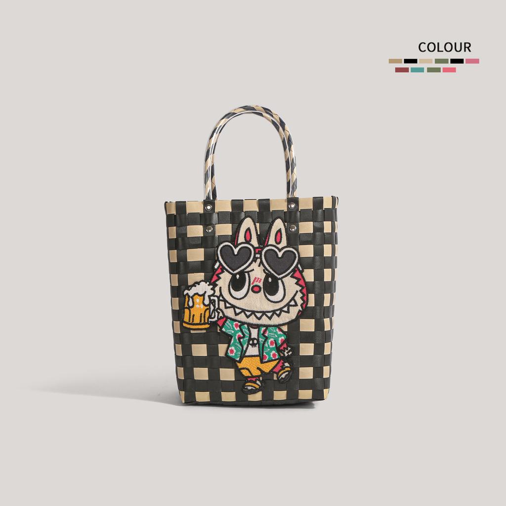 Labubu plastic woven handbag woven vegetable basket handbag handmade bag
