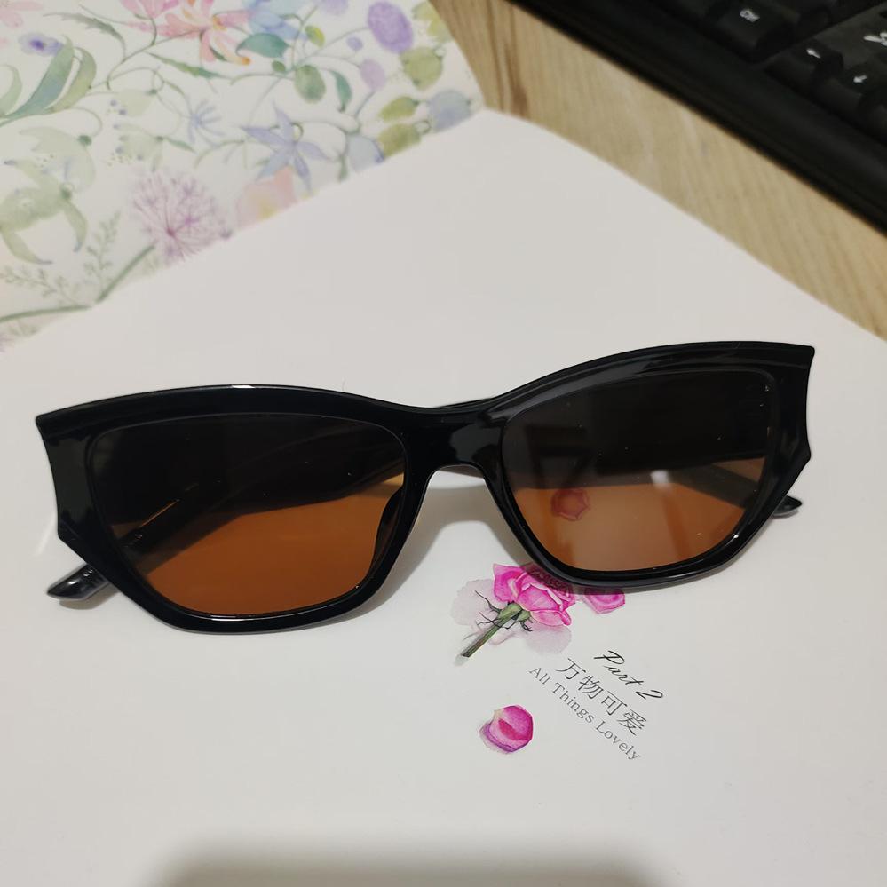 

Korean Style Sun Glasses for ladies Cat Eye Shape UV Protection Sunglasses Men High Quality Sun Glasses for Men for daily use