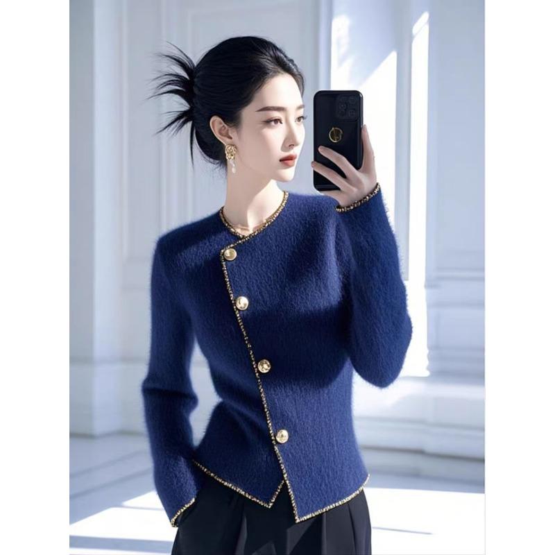 Design-sensible Niche Thickened Sweater Jacket Women's Autumn Winter Knitted Cardigan