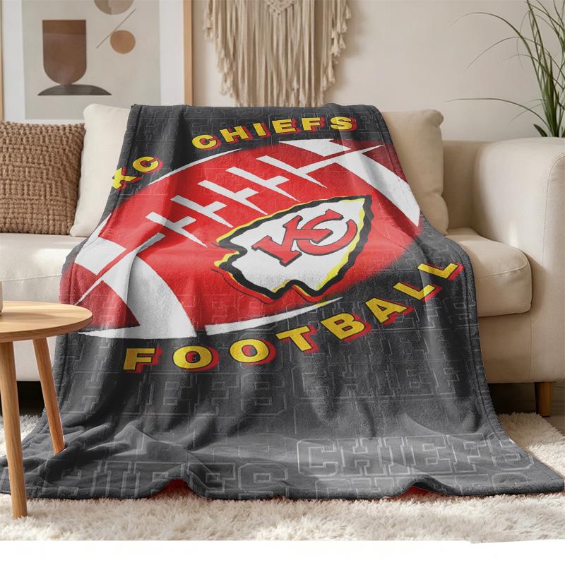 kansas city chiefs Soft and comfortable flannel Suitable for sofas living rooms outdoor camping travel and also makes a great anniversary gif