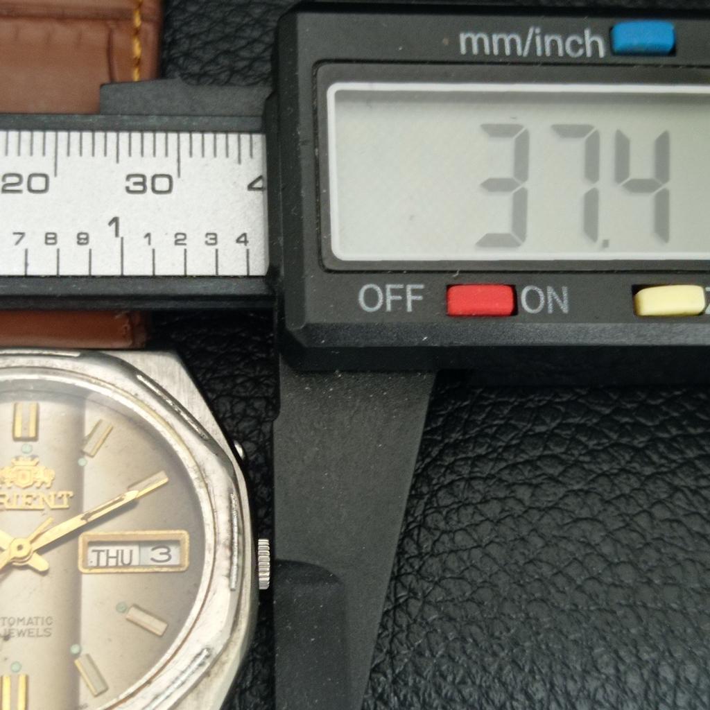 Orient AUTOMATIC 46941 VINTAGE JAPAN MENS ORIGINAL DIAL WATCH A704890-1