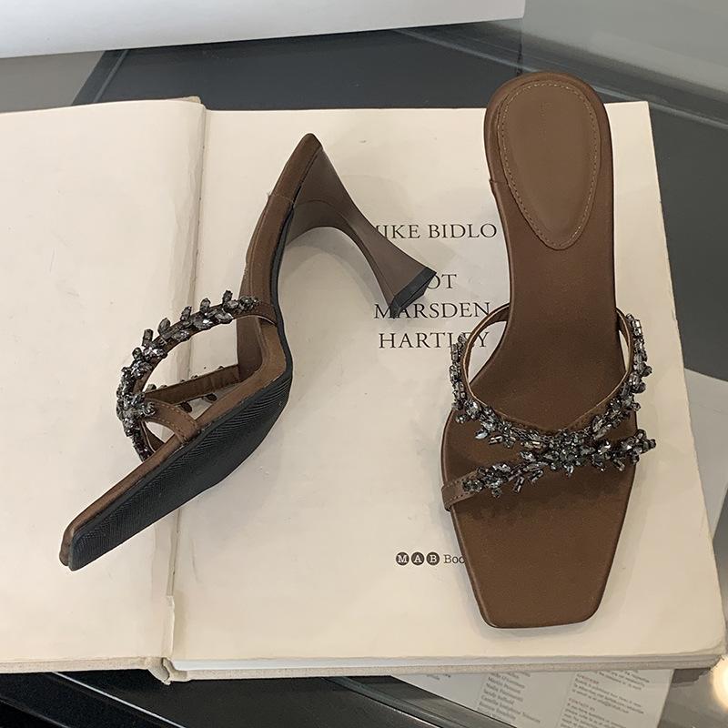 Luxury Square Toe Crystal Rhinestone Heeled Slipper Women Sexy Open Toe Stripper Sandals Brand Designer Non-Slip Women Mule Shoe