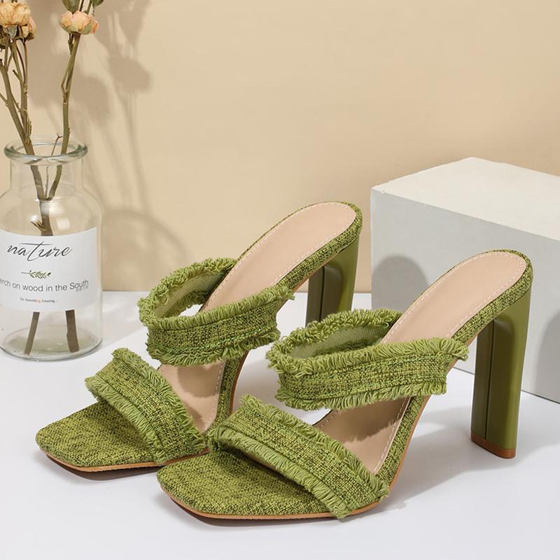 Nová móda Čtvercové vysoké podpatky Muly Dámské pantofle Letní Zelená Netkaná Dámské sandály Otevřená špička Nazouvací boty