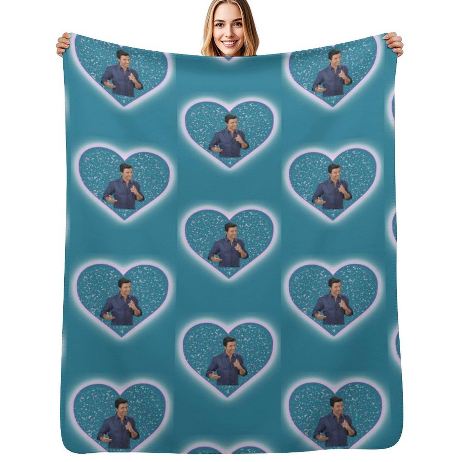CHAYANNE HEART DESIGN Throw Blanket Elegant Warm Throw Blanket for Hotel Home Size: 75*100cm, Weight: 230 GSM