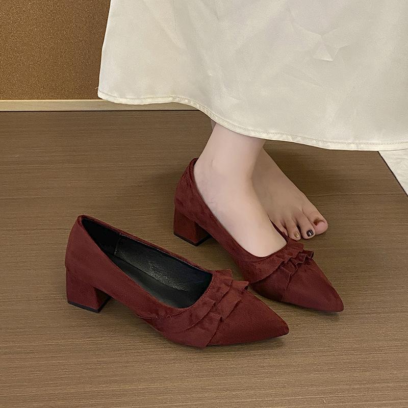 Vintage Suede Lace Skirt Pointed Head Shallow Mouth Single Shoes Female with Skirt Fairy Style Commuting Versatile Mary Jane Evening Shoes