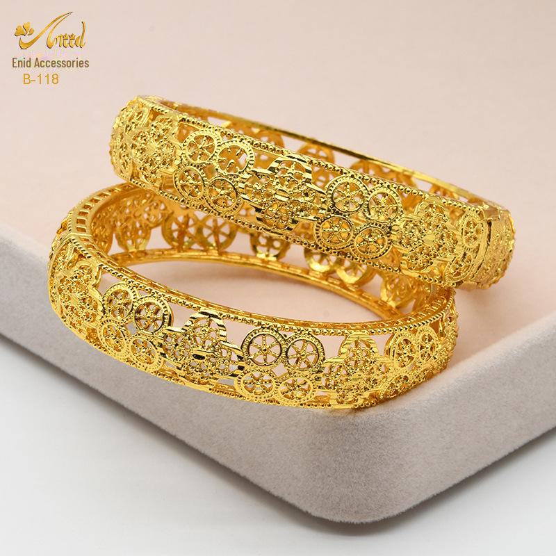 Alloy Spring Indian Gold-Plated Hollow Jewelry Set: Women's Bracelet Ring Bridal Accessories