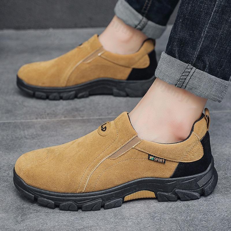 Men's Casual Sports Shoes 2025 Autumn Comfortable Non Slip Outdoor Sports Shoes Quality Soft Sole Fashion Suede Running Shoes