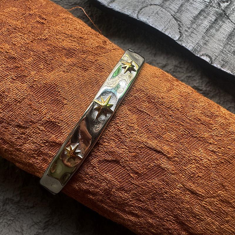 

Мужской браслет-бенгл из нержавеющей стали Gage: Нишевый дизайн, роскошный и универсальный ретро-браслет.