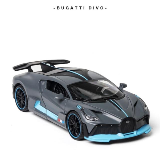 

1:32 Игрушечная машина Bugatti Divo Металлическая игрушечная машина из сплава Литье под давлением и игрушечные транспортные средства Модель автомобиля Миниатюрная модель автомобиля Игрушки Для детей Рождественский подарок серый