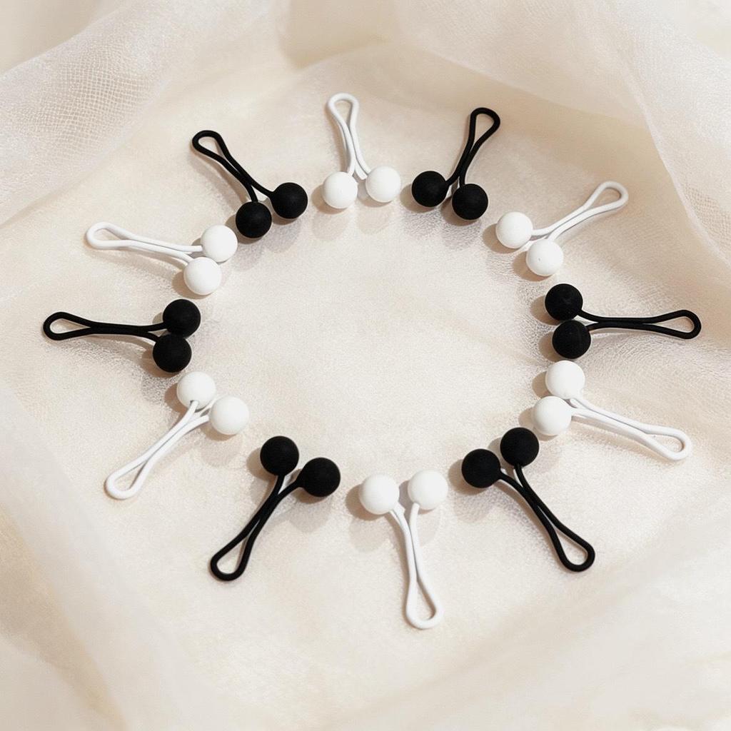 Magnetic Buckle Necklace and Scarf Clip for Belt and Pants Fixation